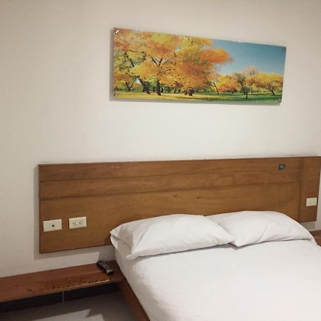 Hotel La Mansion เมเดยิน ภายนอก รูปภาพ
